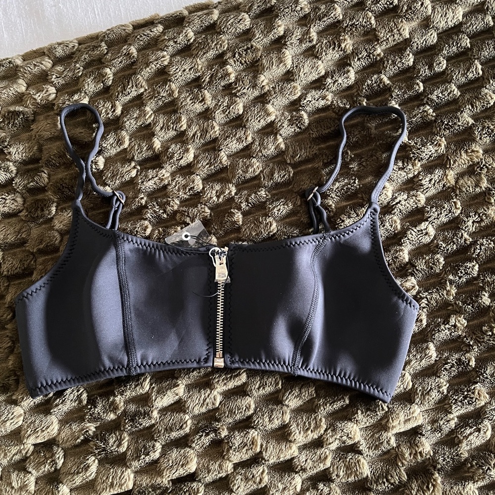 Gigi C bikini top - NWT